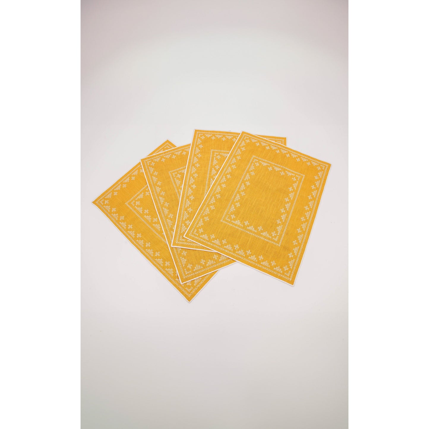 Pedralbes Placemats in Marigold – Set of 4