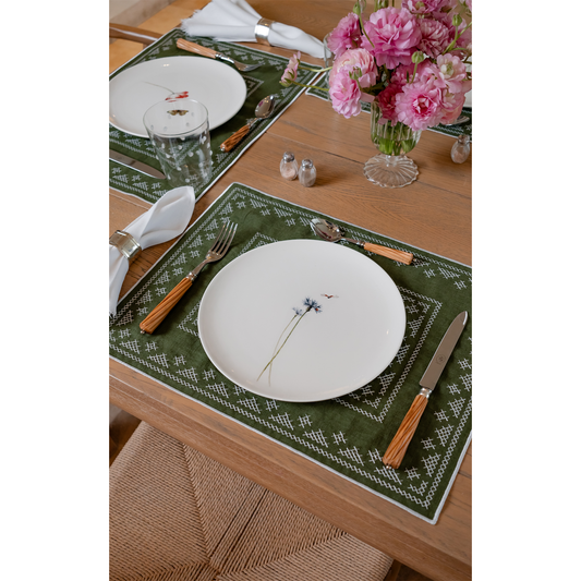 Pedralbes Placemats in Olive – Set of 4