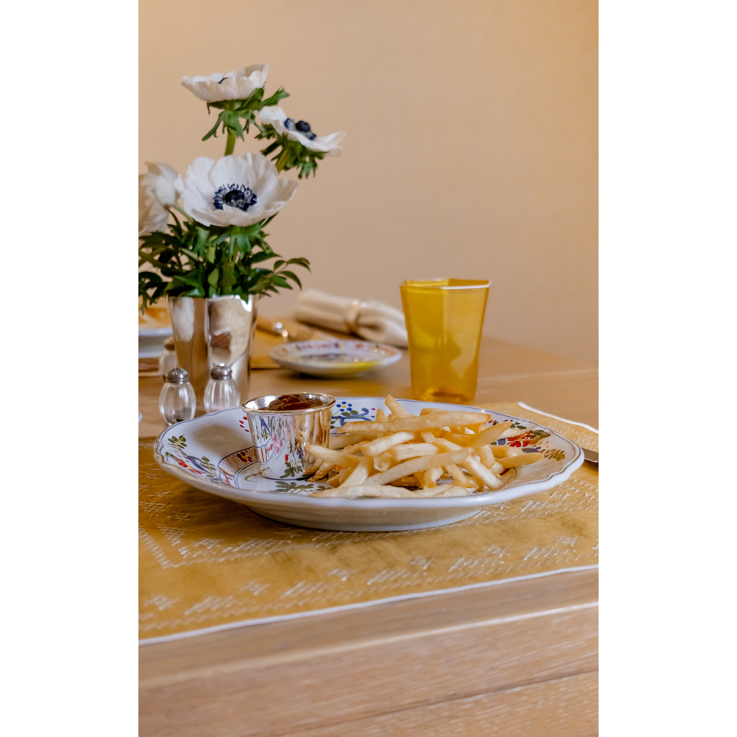 Pedralbes Placemats in Marigold – Set of 4