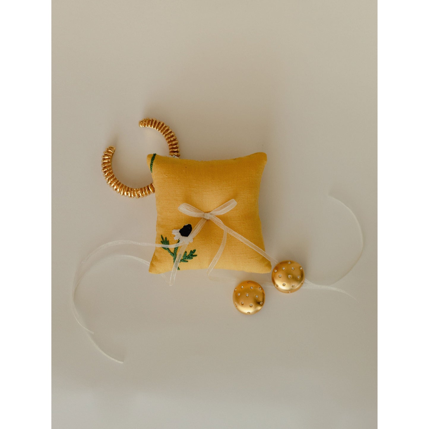 Manzanilla Mustard Ring Pillow