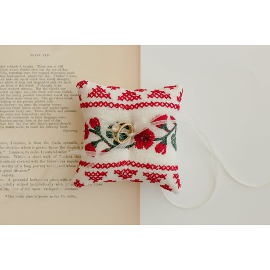 Geranio Stripe Ring Pillow