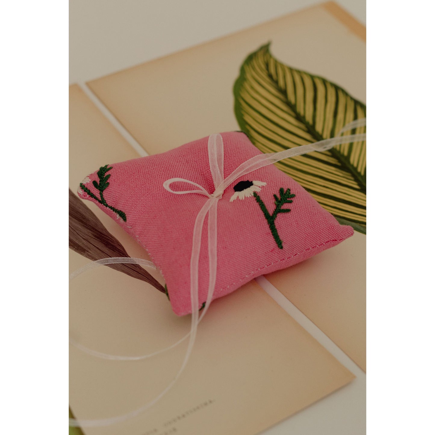 Manzanilla Pink Ring Pillow