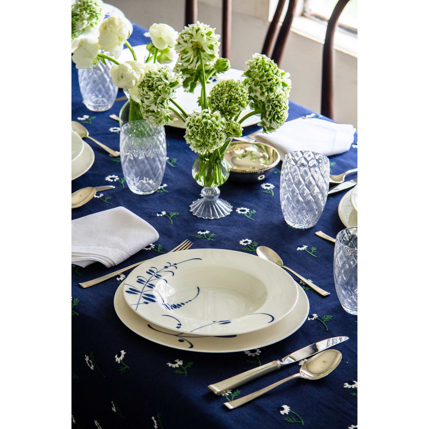 Manzanilla Navy Rectangular Tablecloth