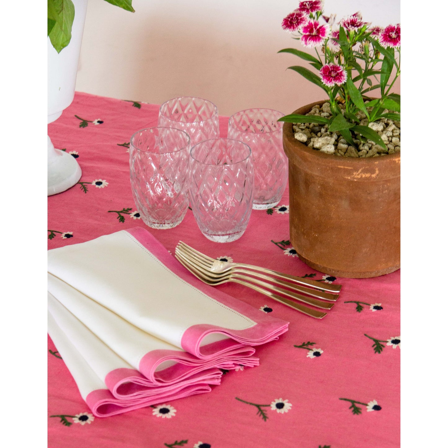 Manzanilla Bougainvillea Rectangular Tablecloth