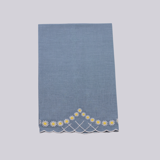 Daisy Guest Towel in Blue