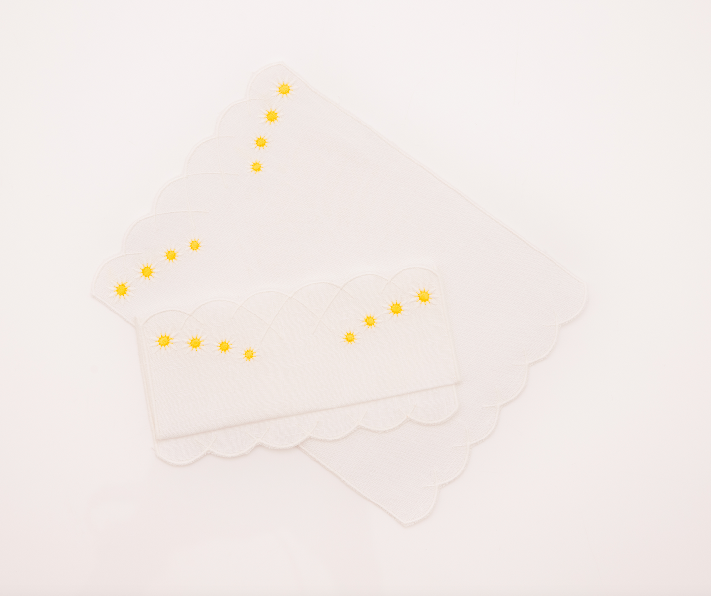 Daisy Aperitivo Cocktail Napkin in White, Set of 4