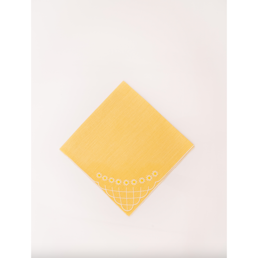 Daisy Dinner Napkin in Yellow