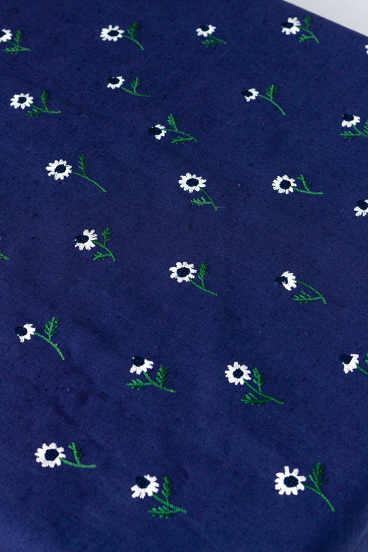 Manzanilla Navy Rectangular Tablecloth for 10